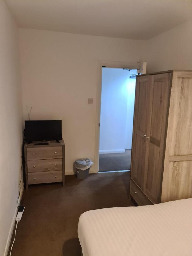 24Hr Self Check In Apartment Central Barnsley Exterior photo
